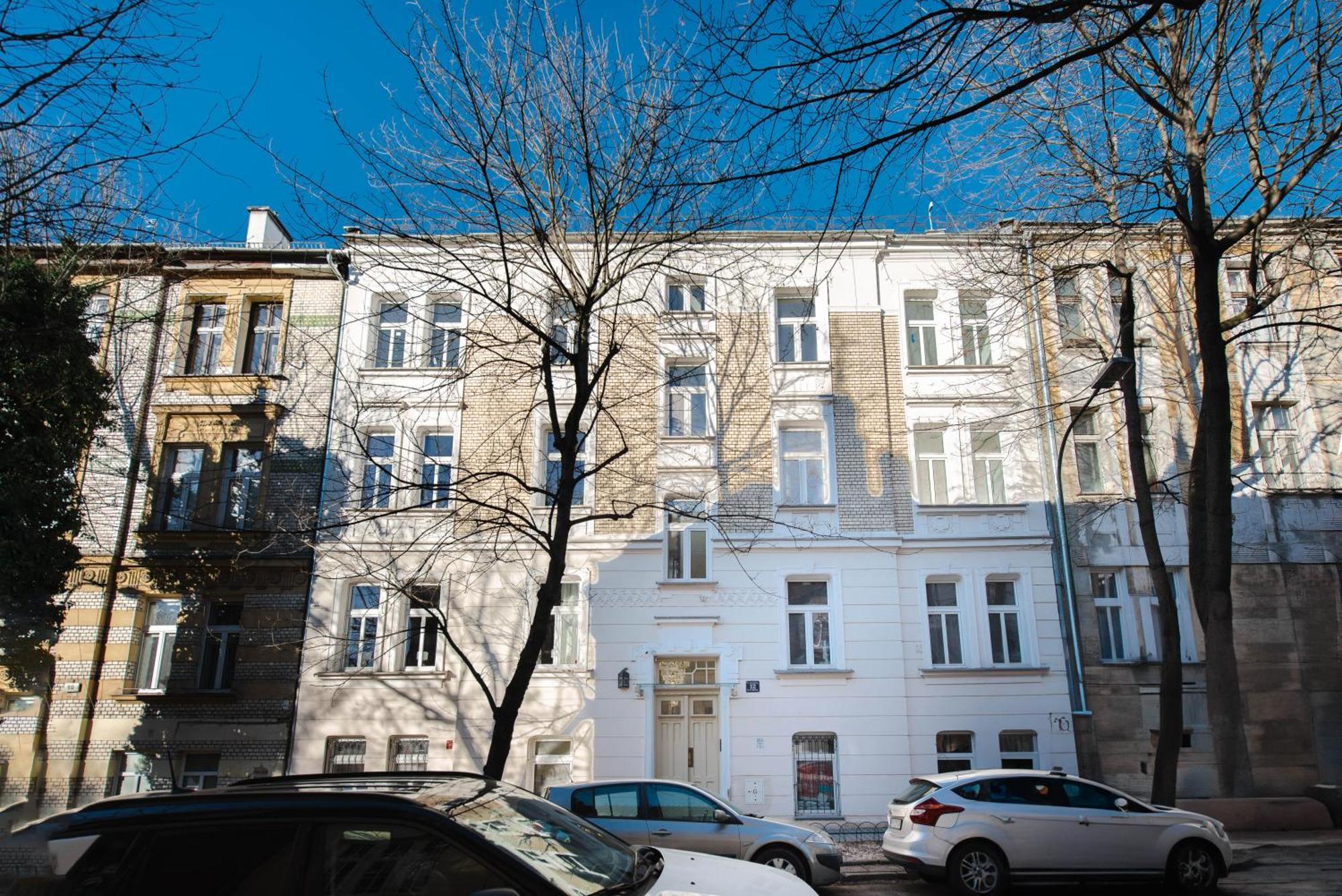 Three In One Old Town Air Conditioning Balcony Krakau